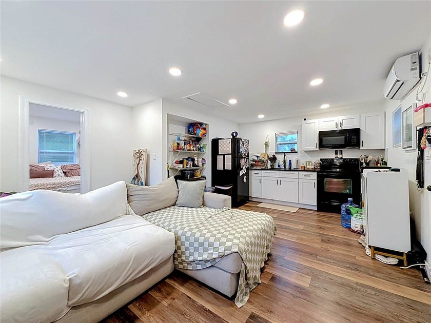 Virtually Staged. ASK ABOUT MY PREFERRED LENDER INCENTIVE - photo 38