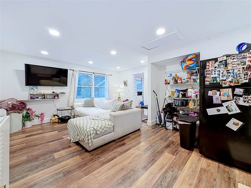 Virtually Staged. ASK ABOUT MY PREFERRED LENDER INCENTIVE - photo 42