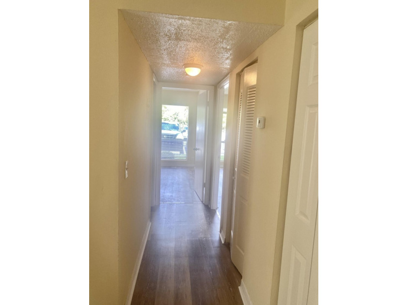 FOR SALE 2 bedroom 2 bathroom First floor condo. Cross Creek - photo 9