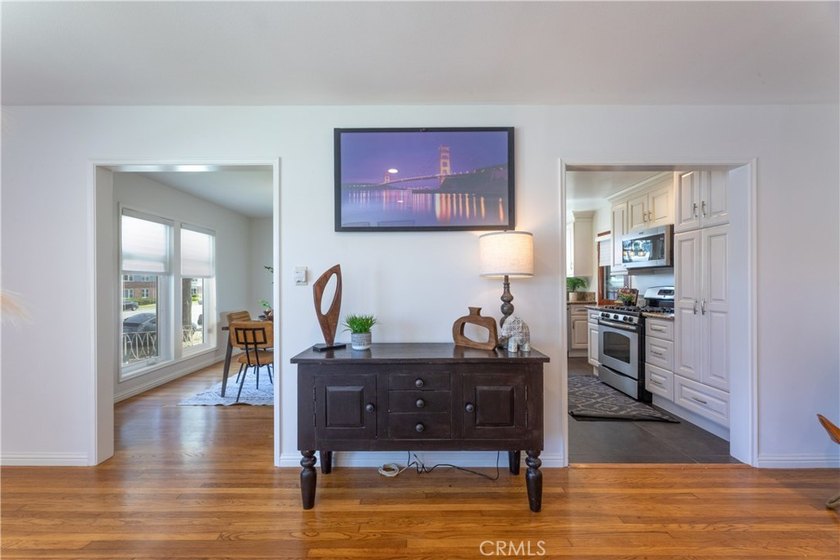 1014 Carson unit 7 has 1026 square feet, is wonderfully laid out - photo 5