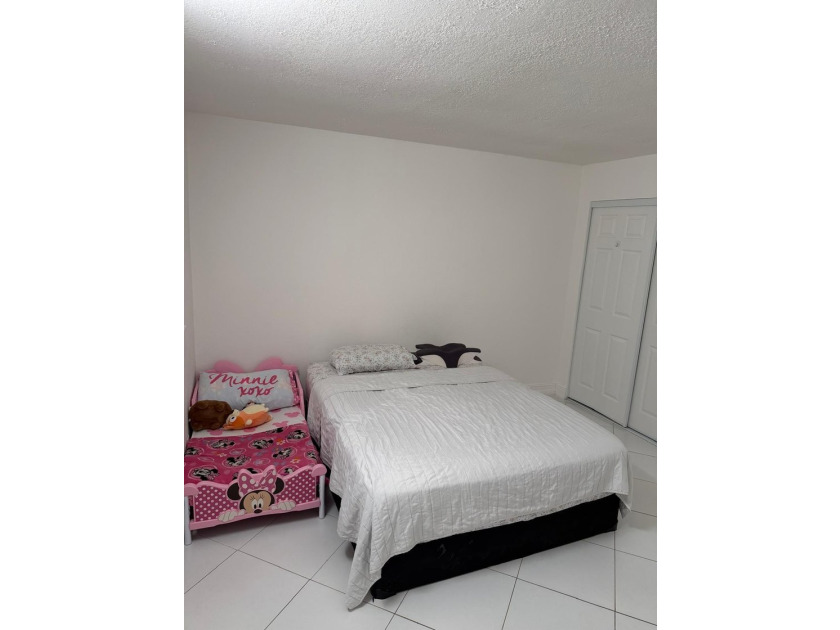 Exceptional opportunity in Boca Raton with NO HOA! This - photo 15