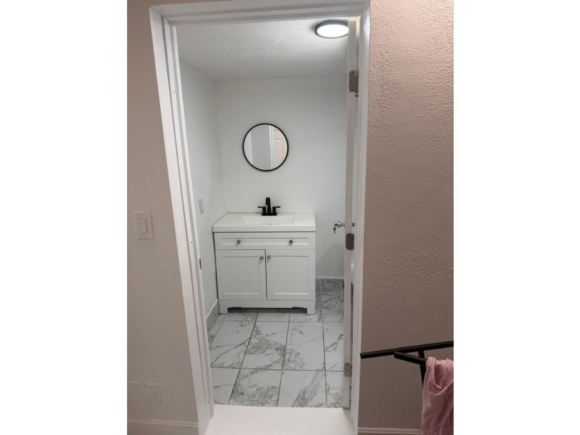 Exceptional opportunity in Boca Raton with NO HOA! This - photo 22