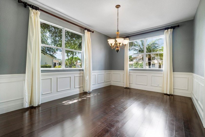Welcome to this beautifully maintained 5-bedroom, 3-bath pool - photo 8