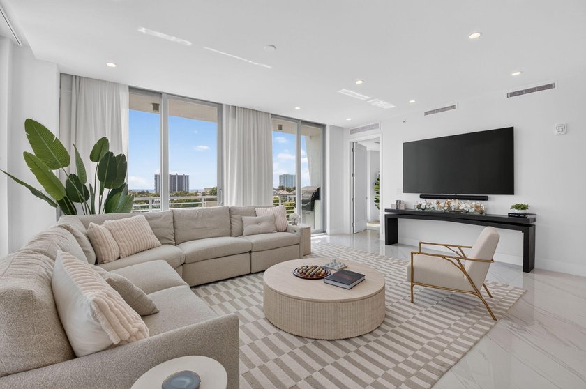 Discover Residence 601 - a rare corner residence in Royal Palm's - photo 8