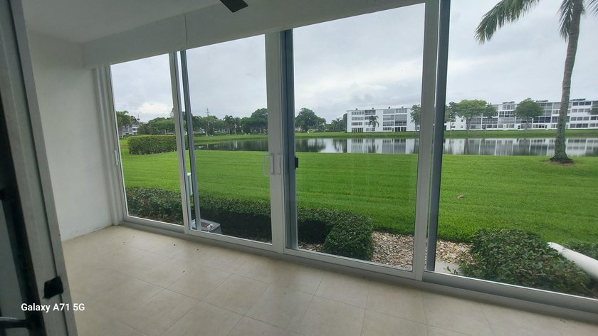 STUNNING RENOVATED! FIRST FLOOR WATERVIEW! Sparkling! Newly - photo 27