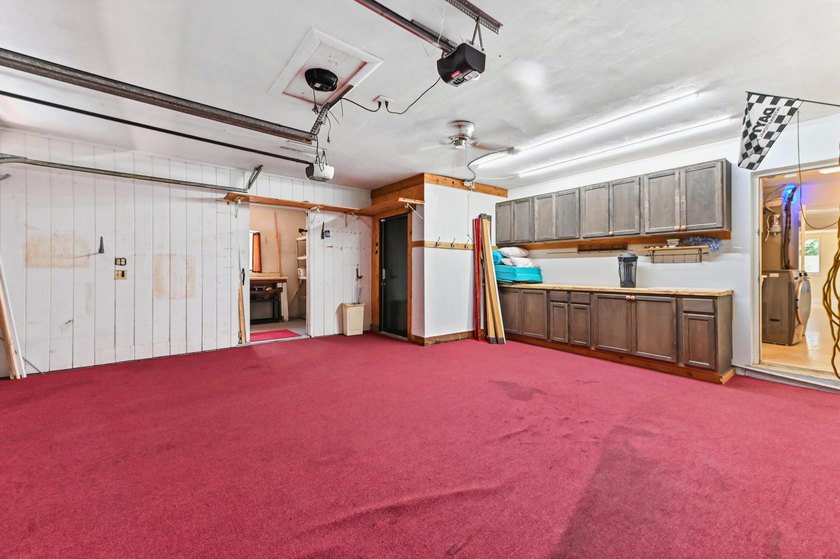 Mid-Century Modern Perfection in the Heart of Wilton Manors! - photo 4
