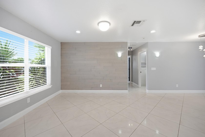 Welcome to this charming 3BR / 2BA single-story home located in - photo 5