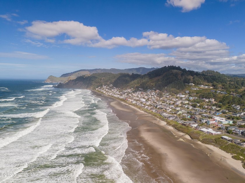 Charming, lovingly maintained Ocean View beach house in much - photo 30