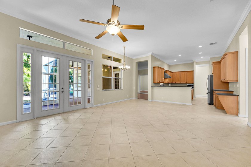 * * *Spacious 4-bedroom plus Den and Flex Room (that could - photo 10