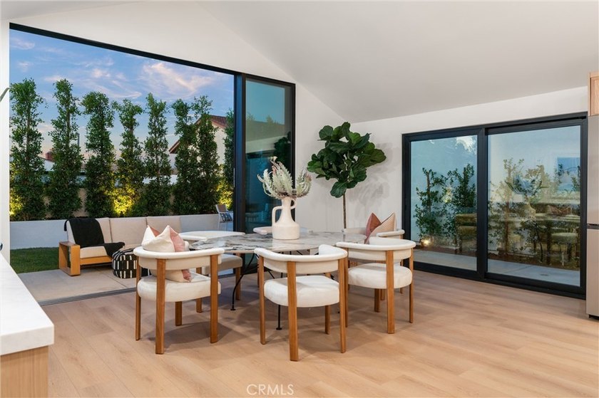 Welcome to 1788 Hawaii Circle, your own private mid century - photo 13