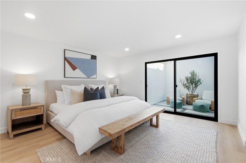 Welcome to 1788 Hawaii Circle, your own private mid century - photo 27