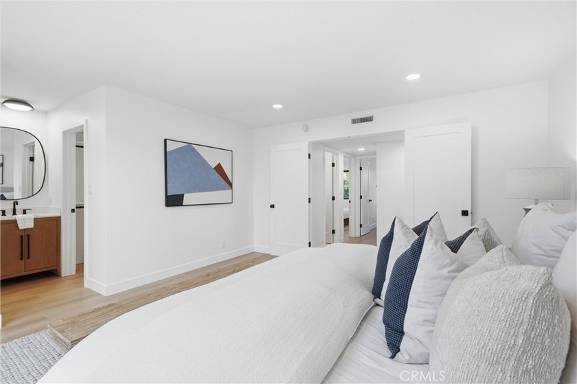 Welcome to 1788 Hawaii Circle, your own private mid century - photo 29