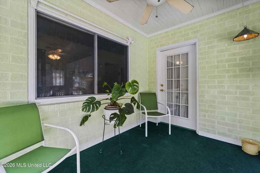 Charming coastal cottage - now vacant and ready for quick - photo 12