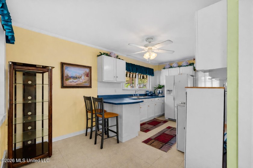 Charming coastal cottage - now vacant and ready for quick - photo 14