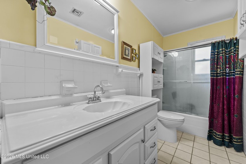 Charming coastal cottage - now vacant and ready for quick - photo 20