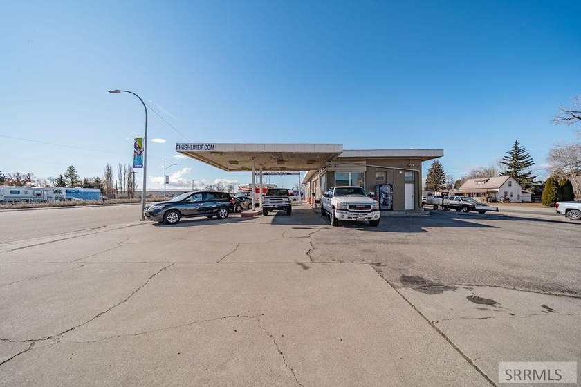 Prime commercial opportunity in the heart of Idaho Falls on - photo 21