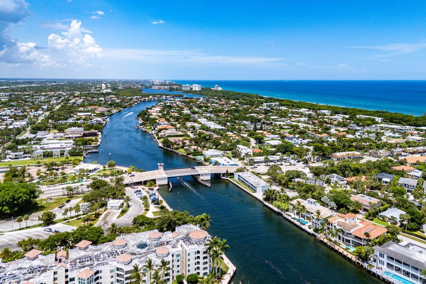 Stunning second-floor waterfront condo with breathtaking views - photo 43