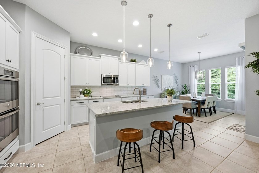 Welcome home to this beautifully maintained 3-bedroom - photo 10