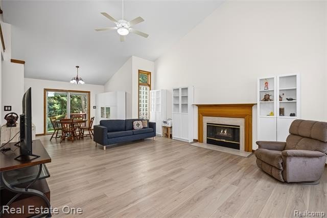 **OPEN HOUSE CANCELLED SUNDAY(7/12) 12 PM TO 2 PM** Welcome to - photo 7