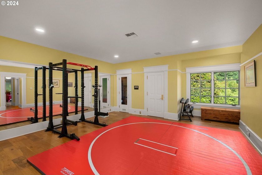 Stunning 62+ Acre English Manor Estate with Unparalleled Privacy - photo 26