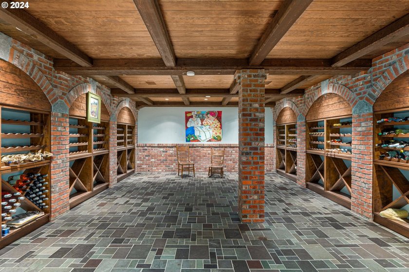 Stunning 62+ Acre English Manor Estate with Unparalleled Privacy - photo 35