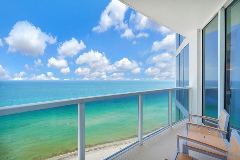 Exceptional opportunity to own a luxury direct oceanfront - photo 6