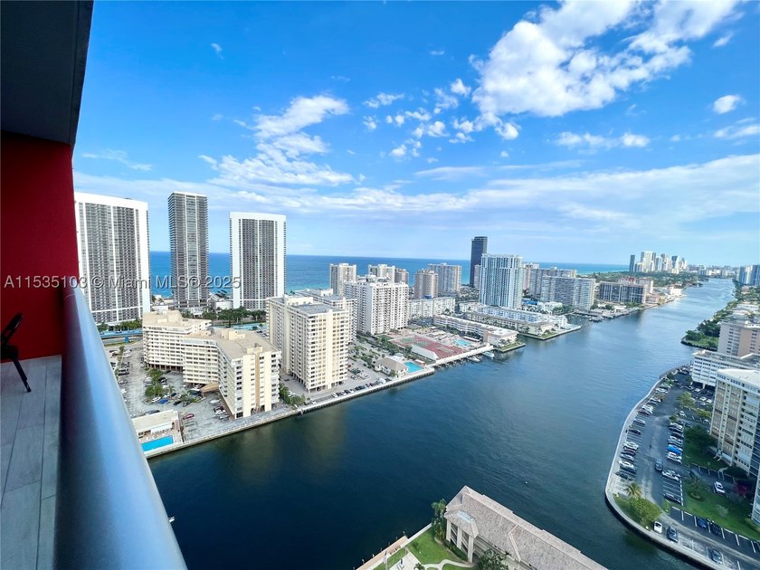 Lower Penthouse unit with incredible views of the Ocean and - photo 37