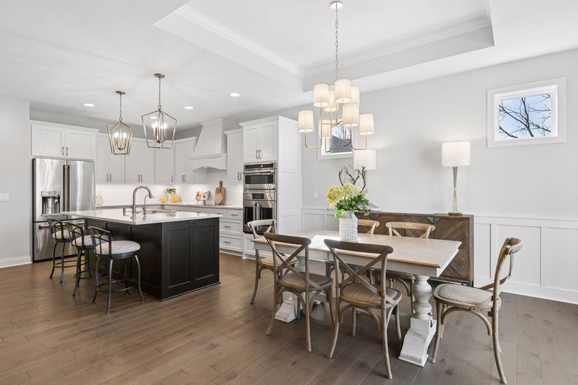 Architectural sophistication meets modern comfort in this - photo 28