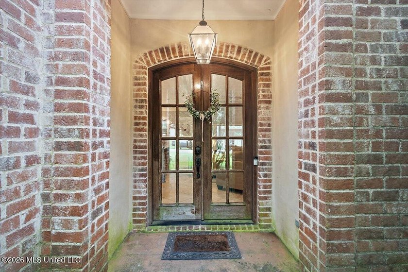 Welcome to 6 Red Head Pointe in Raymond! Tucked away in a quiet - photo 7