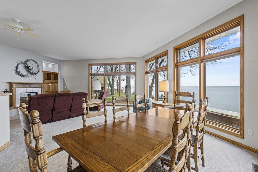 Premier bayfront property on Sunset Shores! Enjoy breathtaking - photo 14