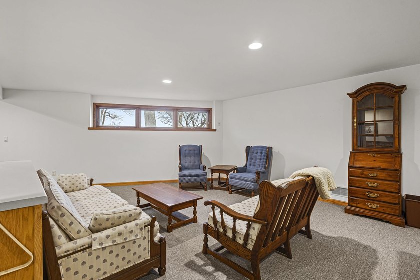 Premier bayfront property on Sunset Shores! Enjoy breathtaking - photo 25