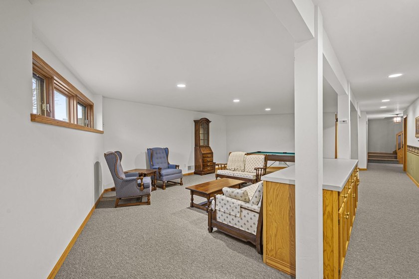 Premier bayfront property on Sunset Shores! Enjoy breathtaking - photo 27