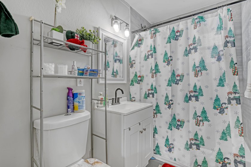 Well-maintained home located at 731 50th Street in West Palm - photo 13