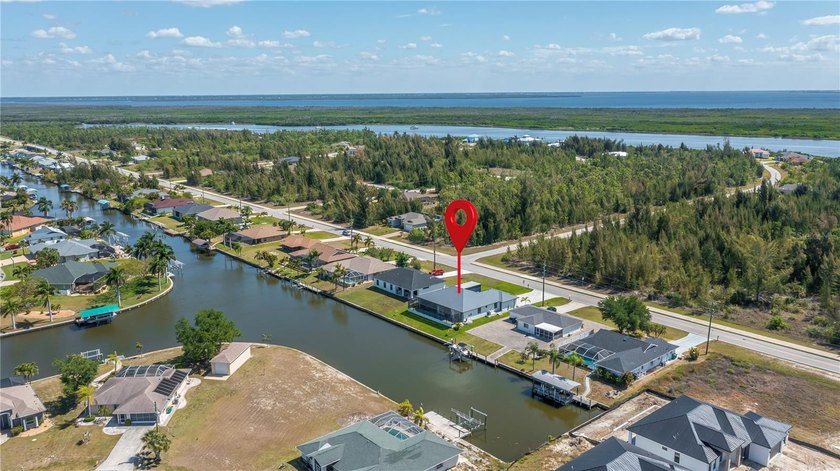 NEW AMAZING PRICE! STUNNING QUICK GULF ACCESS custom built 4/3/3 - photo 48