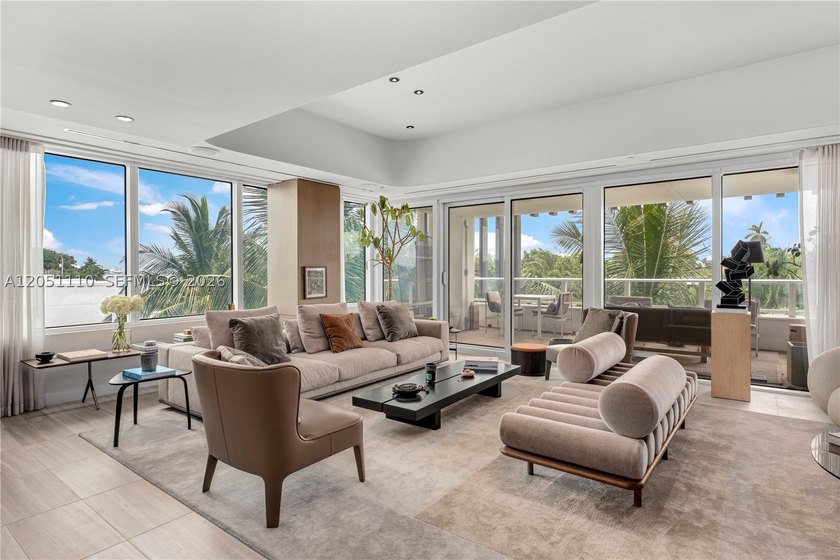 Discover refined waterfront living at The Ritz Carlton - photo 2
