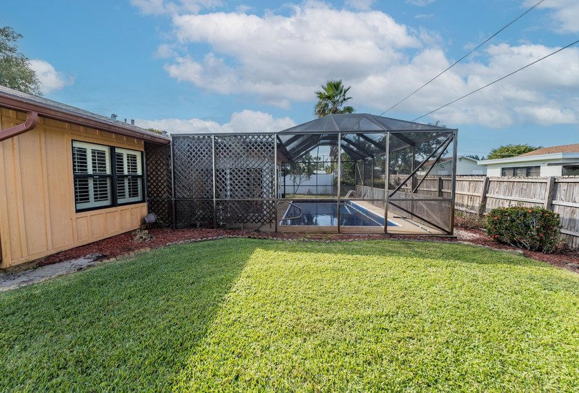 NO HOA! 3 bedroom/2 bath pool home located on a quiet street in - photo 24