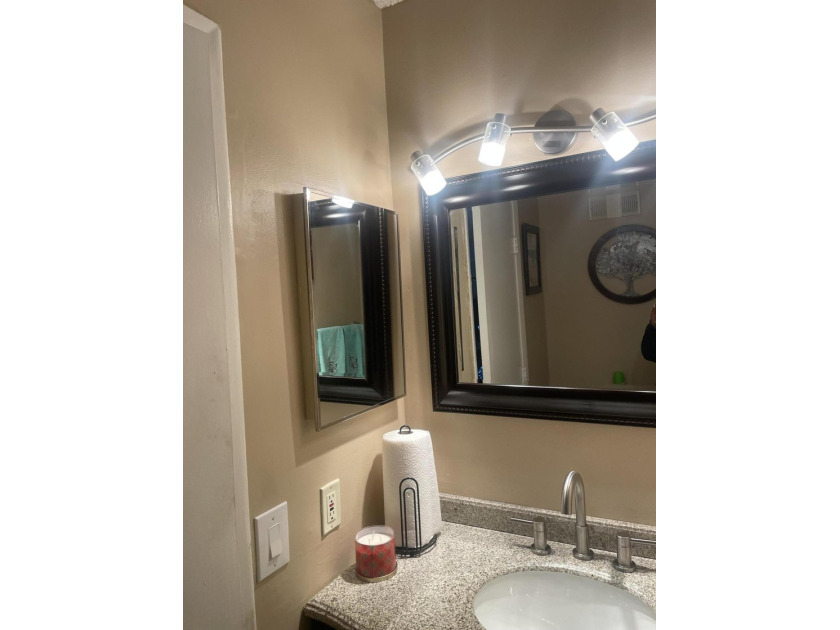 Seller is offering $5,000 credit!!!! 3-bedroom, 2.5-bath - photo 7