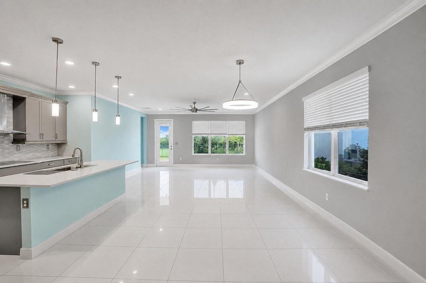 Welcome to this beautifully upgraded waterfront residence in - photo 17