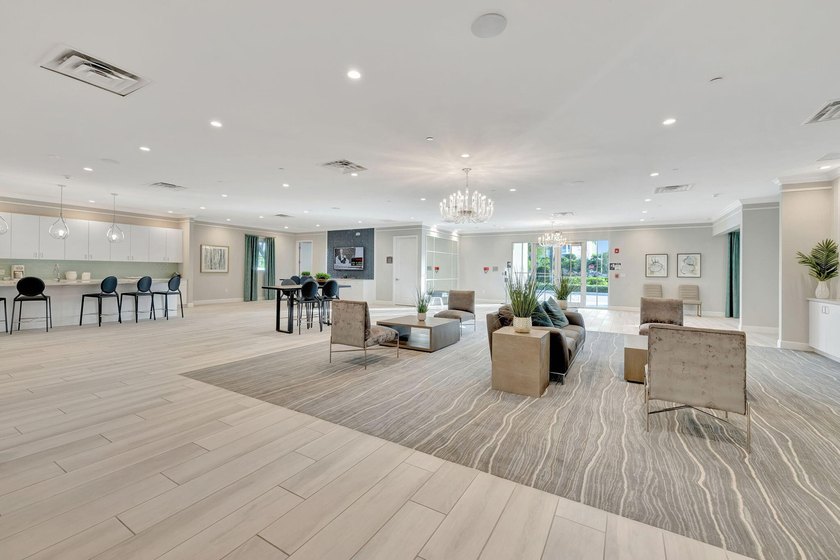 Welcome to this beautifully upgraded waterfront residence in - photo 40