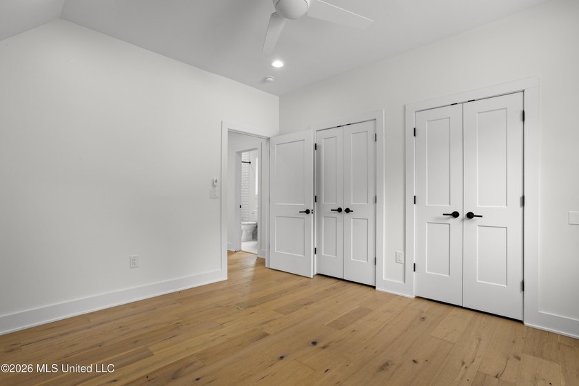 Thoughtfully designed for both elegant everyday living and - photo 41