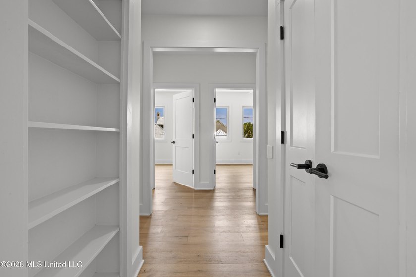 Thoughtfully designed for both elegant everyday living and - photo 42