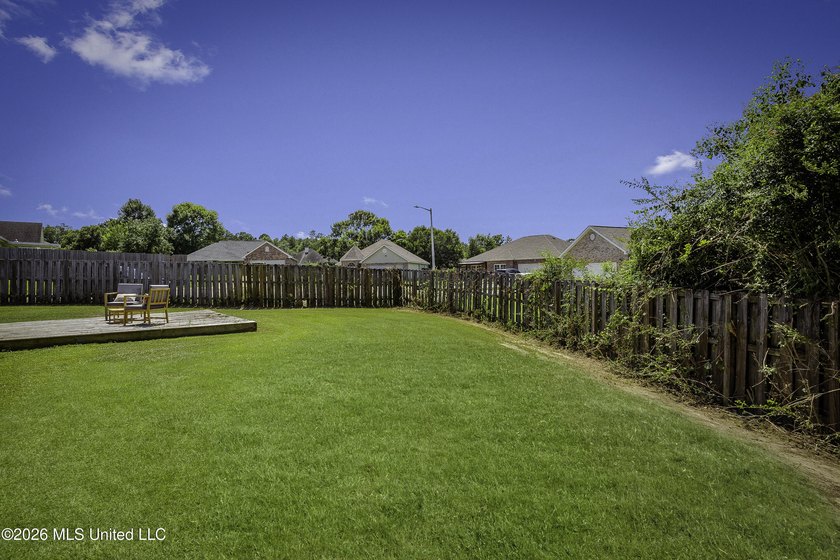 Welcome home to this charming 3-bedroom home offering comfort - photo 29