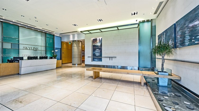 Beautiful 1-bedroom, 1-bathroom condo at Skyline on Brickell! - photo 7