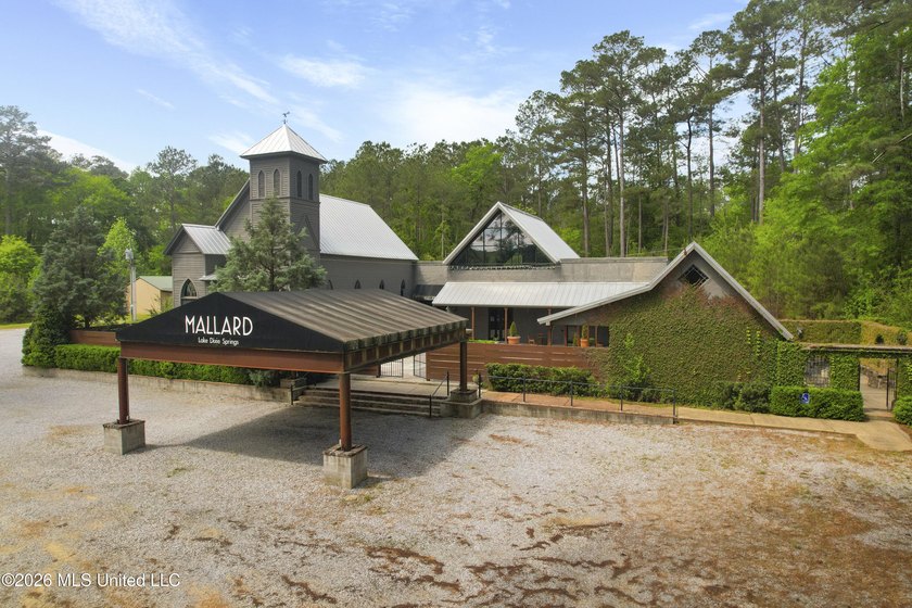 Luxury Restaurant - Event Venue - Hospitality Investment - photo 35