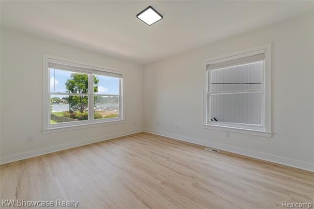 Welcome to this beautifully maintained home nestled in the heart - photo 39