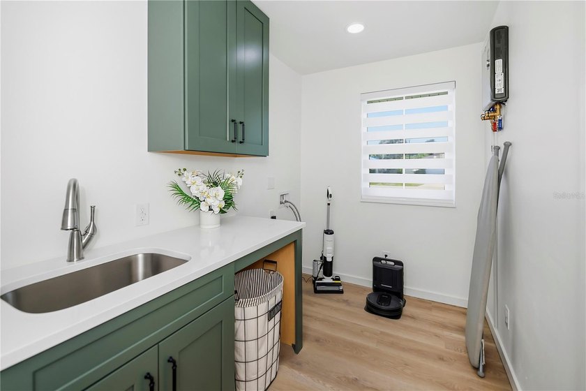 Experience the ultimate in SERENE saltwater lake living with one - photo 28