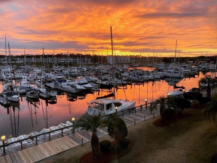 Fully Renovated Top-Floor Oasis with amazing ICW Views - - photo 23