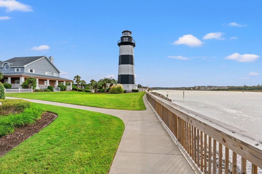 Fully Renovated Top-Floor Oasis with amazing ICW Views - - photo 32