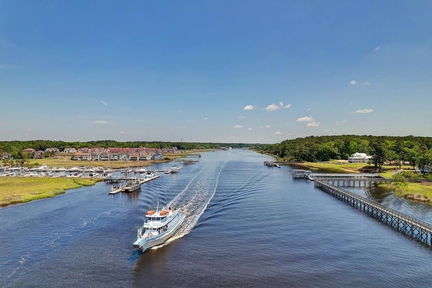 Fully Renovated Top-Floor Oasis with amazing ICW Views - - photo 44