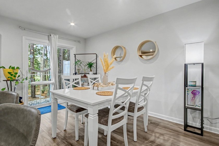 Welcome to your next home or investment opportunity! This - photo 13